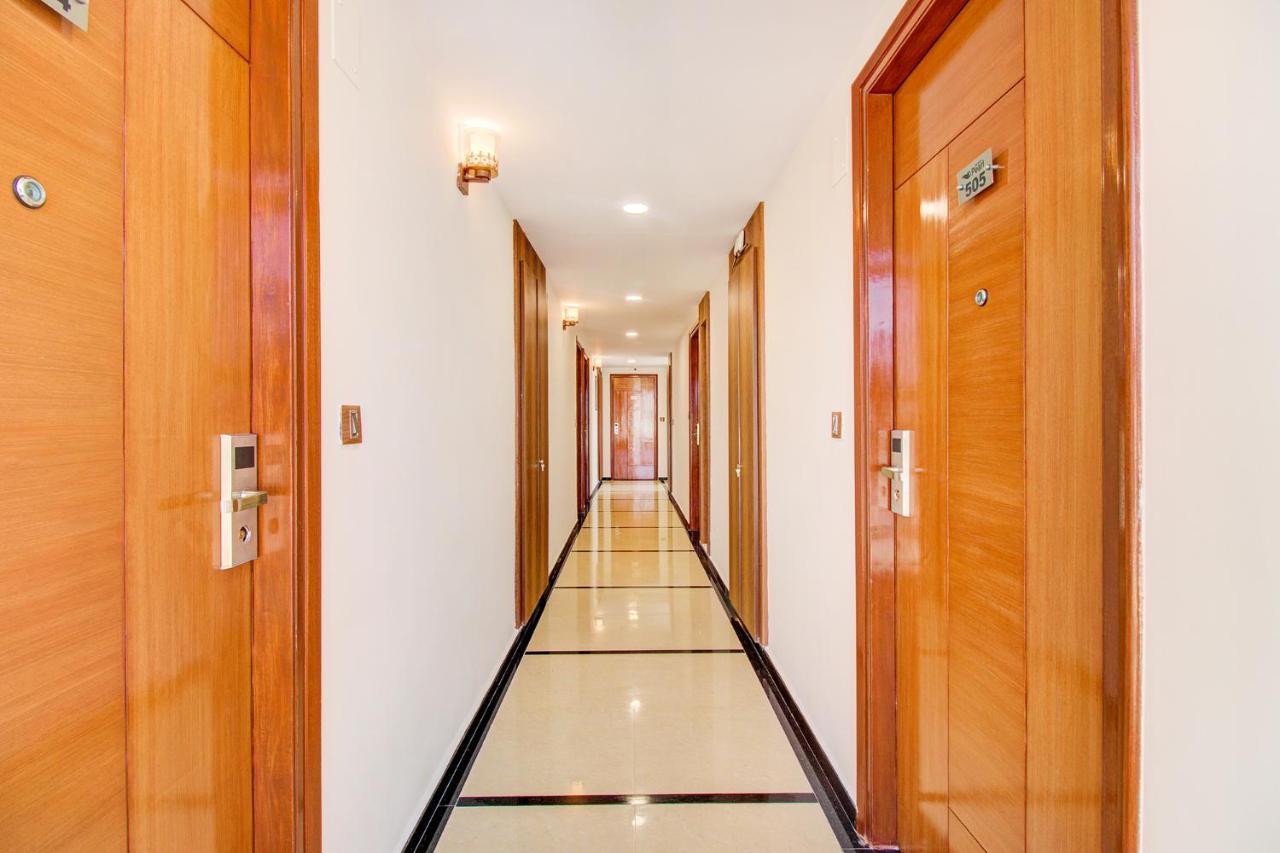 Fabhotel The Royal Suites - Nr Gopalan Innovation Mall Bangalore Exterior foto
